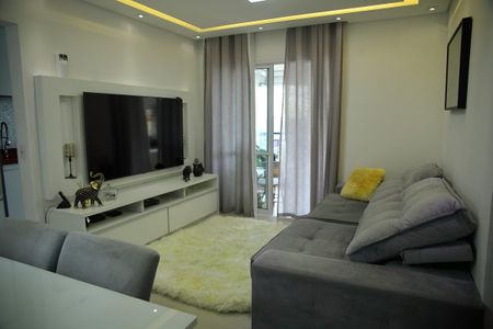 Apartamento à venda com 70m², 2 quartos e 1 vagaSala