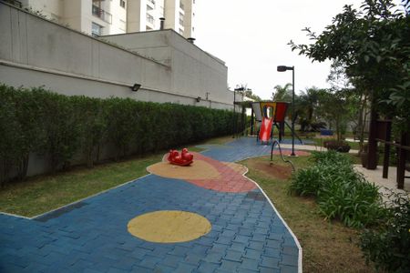Apartamento à venda com 70m², 2 quartos e 1 vagaÁrea comum - Playground