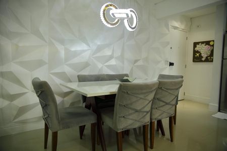 Apartamento à venda com 70m², 2 quartos e 1 vagaSala