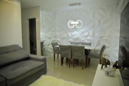 Apartamento à venda com 70m², 2 quartos e 1 vagaSala