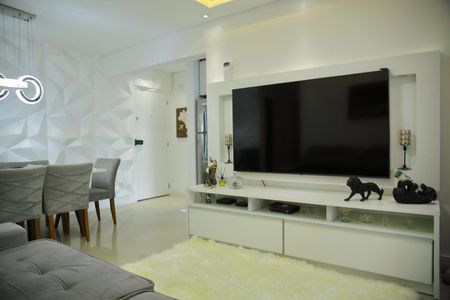 Apartamento à venda com 70m², 2 quartos e 1 vagaSala