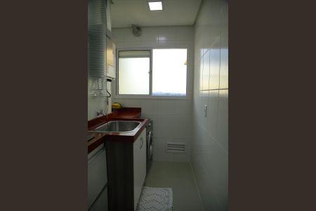 Apartamento à venda com 70m², 2 quartos e 1 vagaÁrea de Serviço