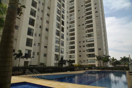 Apartamento à venda com 70m², 2 quartos e 1 vagaÁrea comum - Piscina