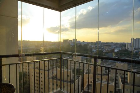 Apartamento à venda com 70m², 2 quartos e 1 vaga Varanda da Sala 