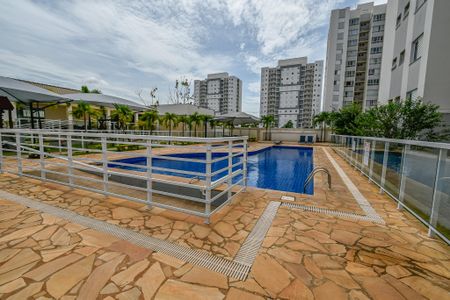 Apartamento para alugar com 57m², 2 quartos e 1 vagaÁrea comum - Piscina 