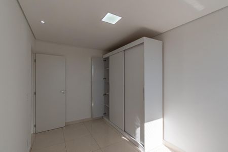 Apartamento para alugar com 57m², 2 quartos e 1 vagaQuarto 