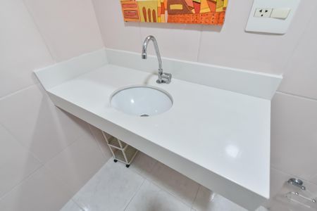 Apartamento para alugar com 50m², 1 quarto e sem vagaBanheiro