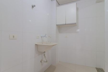 Apartamento para alugar com 67m², 2 quartos e 1 vagaÁrea de serviço