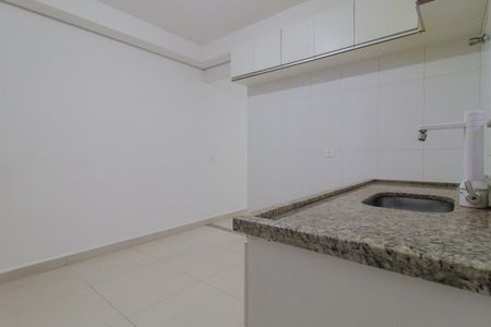 Apartamento para alugar com 67m², 2 quartos e 1 vagaCozinha