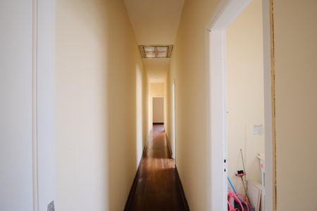 Casa à venda com 96m², 2 quartos e sem vagaCorredor 