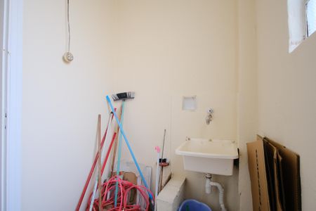 Casa à venda com 96m², 2 quartos e sem vagaÁrea de Serviço