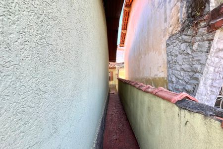 Casa à venda com 170m², 3 quartos e 2 vagas Casa à venda com 170m², 3 quartos e 2 vagasÁrea externa