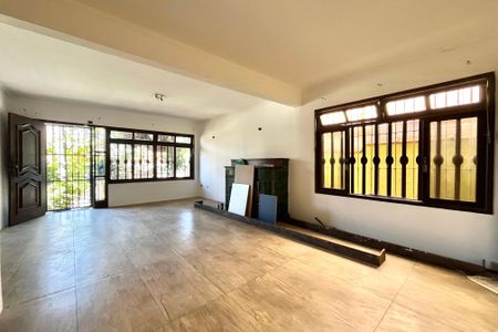 Sala de casa para alugar com 3 quartos, 170m² em Parque Jabaquara, São Paulo