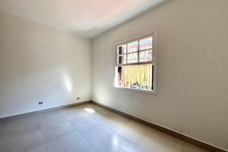 Casa à venda com 170m², 3 quartos e 2 vagas Casa à venda com 170m², 3 quartos e 2 vagasQuarto 2