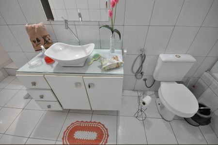Casa à venda com 255m², 4 quartos e 3 vagasBanheiro do Quarto Suíte