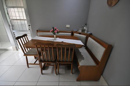 Casa à venda com 255m², 4 quartos e 3 vagasCozinha 1