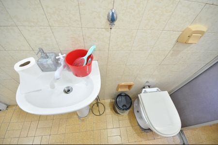 Casa à venda com 255m², 4 quartos e 3 vagasBanheiro 2