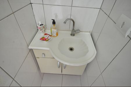 Casa à venda com 255m², 4 quartos e 3 vagasBanheiro 1