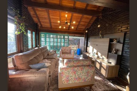 Casa à venda com 3 quartos, 155m² em Guarani, Novo Hamburgo