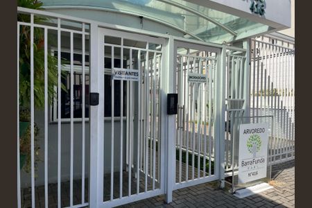 Apartamento à venda com 42m², 2 quartos e sem vaga Apartamento à venda com 42m², 2 quartos e sem vagaFachada do Prédio
