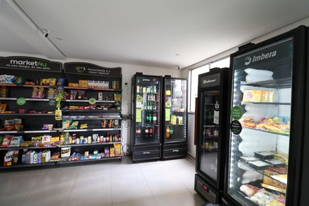 Apartamento à venda com 42m², 2 quartos e sem vagaÁrea comum