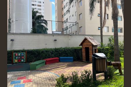 Apartamento à venda com 42m², 2 quartos e sem vaga Apartamento à venda com 42m², 2 quartos e sem vagaÁrea comum - Playground