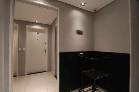Apartamento à venda com 42m², 2 quartos e sem vagaÁrea comum