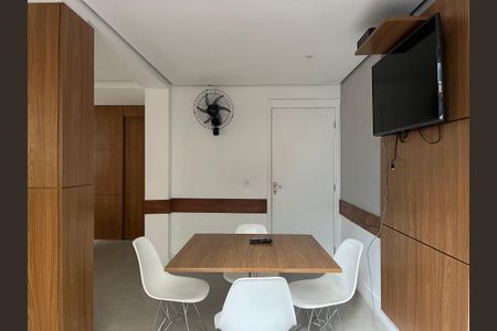 Apartamento à venda com 42m², 2 quartos e sem vaga Apartamento à venda com 42m², 2 quartos e sem vagaÁrea comum - Salão de festas