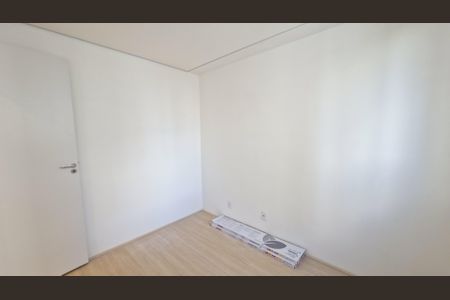 Quarto  de apartamento para alugar com 2 quartos, 35m² em Jardim Sabara, São Paulo