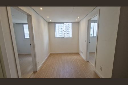 Sala de apartamento para alugar com 2 quartos, 35m² em Jardim Sabara, São Paulo