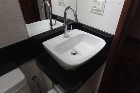 Apartamento para alugar com 65m², 3 quartos e 1 vagaBanheiro