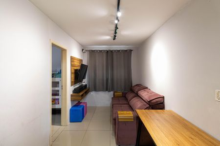 Sala de apartamento à venda com 2 quartos, 40m² em Vila Chabilandia, São Paulo