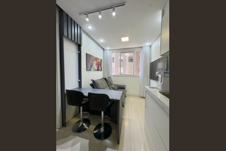 Sala de apartamento para alugar com 1 quarto, 24m² em Vila Santa Catarina, São Paulo