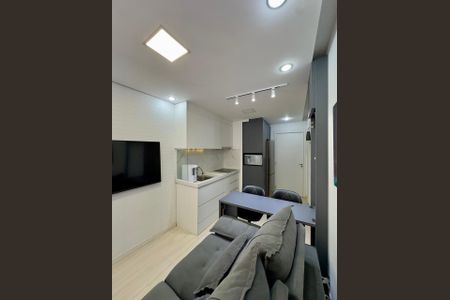 Sala de apartamento para alugar com 1 quarto, 24m² em Vila Santa Catarina, São Paulo
