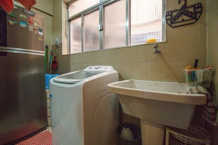 Apartamento para alugar com 80m², 2 quartos e sem vagaÁrea de Serviço