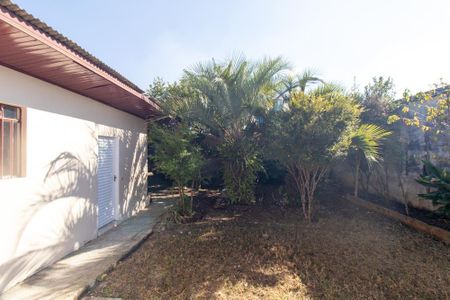 Casa para alugar com 140m², 4 quartos e 4 vagasQuintal