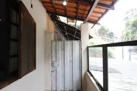 Casa à venda com 280m², 4 quartos e 3 vagascasa 2