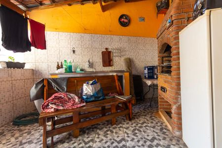 Casa à venda com 300m², 6 quartos e 2 vagasQuintal