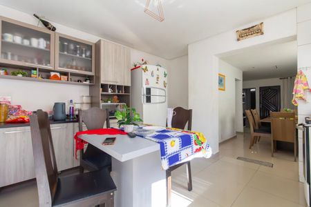 Casa à venda com 300m², 6 quartos e 2 vagasCozinha