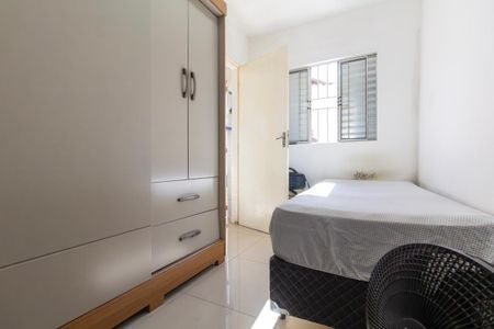 Casa à venda com 300m², 6 quartos e 2 vagasQuarto 3