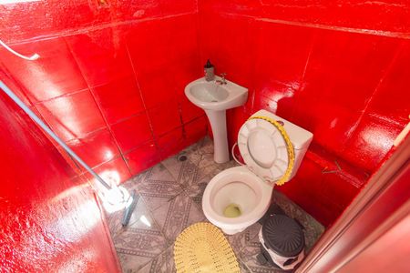 Casa à venda com 300m², 6 quartos e 2 vagasLavabo