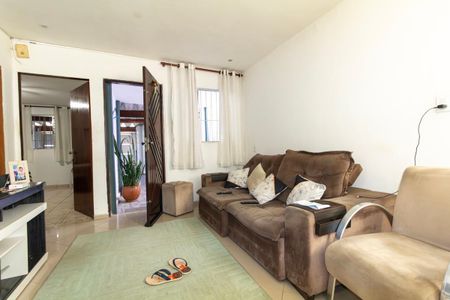 Casa à venda com 300m², 6 quartos e 2 vagasSala