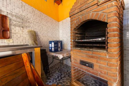 Casa à venda com 300m², 6 quartos e 2 vagasQuintal