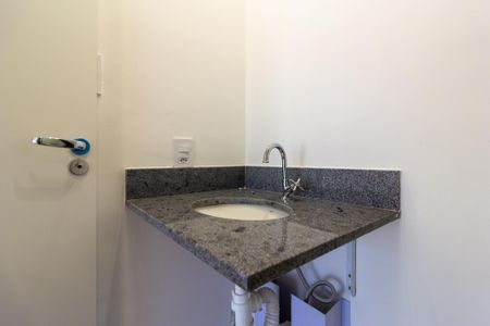 Apartamento para alugar com 39m², 1 quarto e sem vagaBanheiro da Suíte