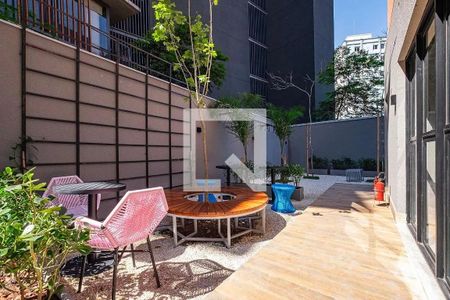 Apartamento para alugar com 39m², 1 quarto e sem vagaÁrea comum - Salão de festas