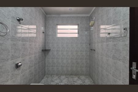 Casa para alugar com 127m², 3 quartos e 2 vagasBanheiro 2