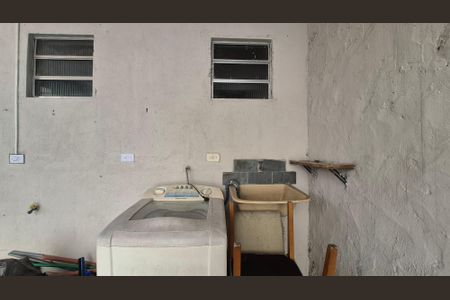 Casa para alugar com 127m², 3 quartos e 2 vagasArea de serviço