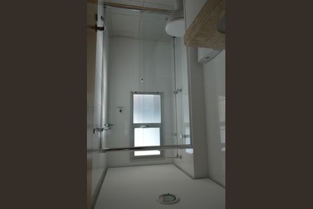 Apartamento para alugar com 214m², 3 quartos e 3 vagasBanheiro da Suíte 2