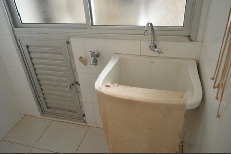 Apartamento para alugar com 214m², 3 quartos e 3 vagasÁrea de Serviço