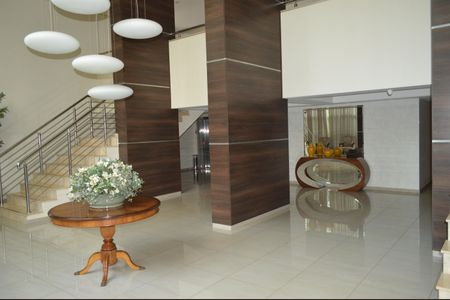 Apartamento para alugar com 214m², 3 quartos e 3 vagasHall de entrada